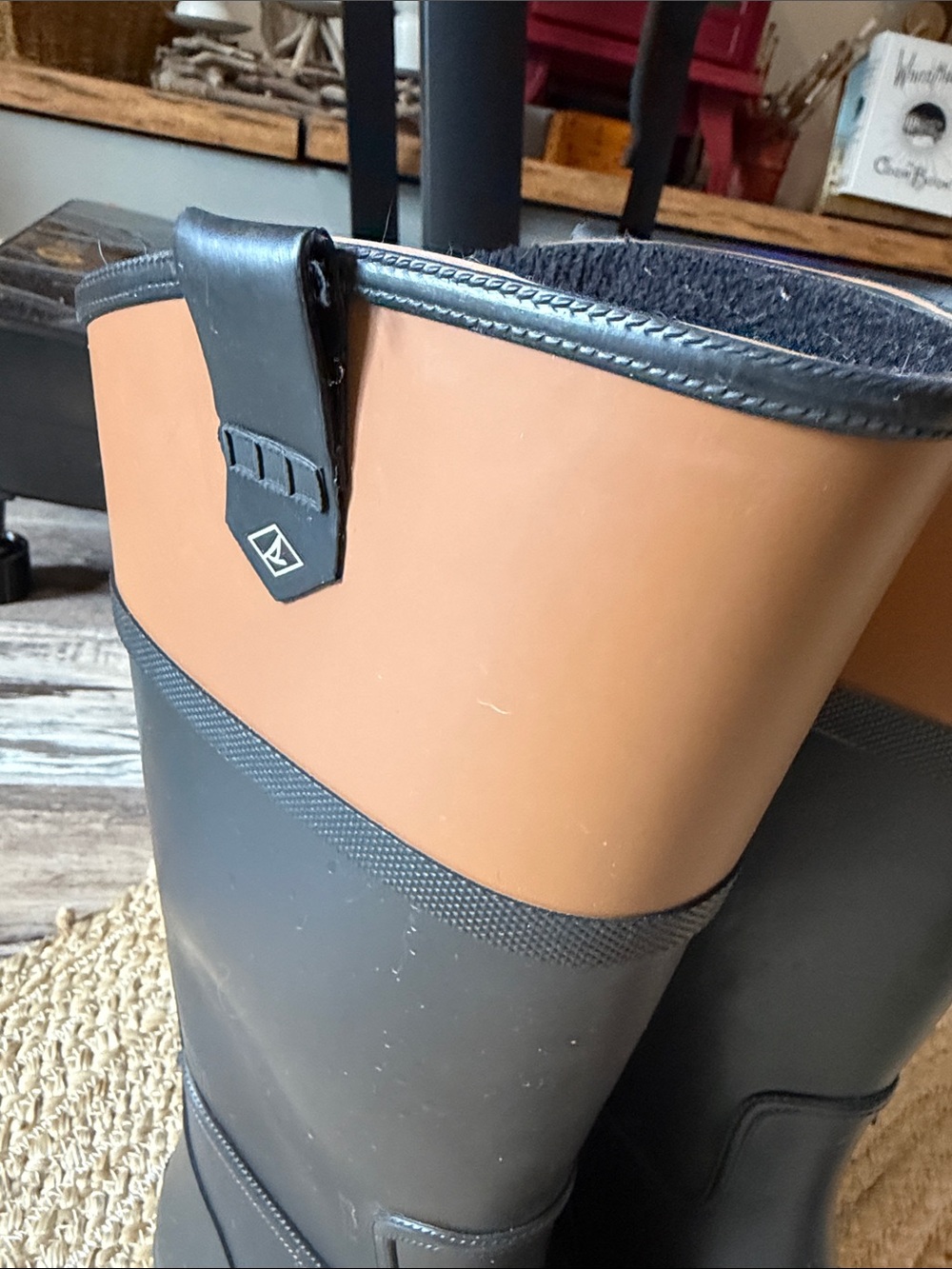 Sperry rain boots - Picture 2 of 5